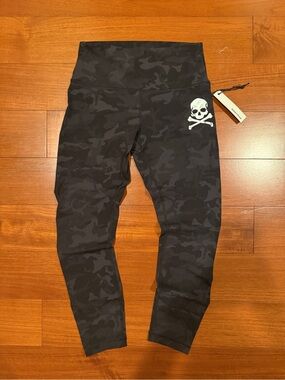 Lululemon Skull Print Black Camo Leggings